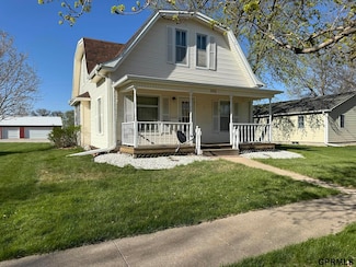 204 E Beatrice Ave, de Witt, NE 68341