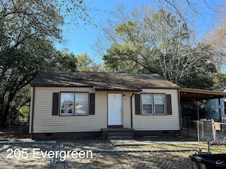 205 Evergreen St, Warner Robins, GA 31093
