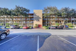 13475 SW 9th St Unit 209A, Pembroke Pines, FL 33027