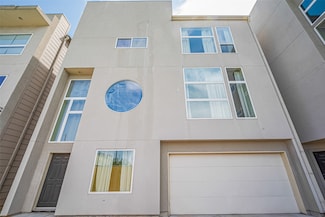 5235 Larkin St Unit B, Houston, TX 77007