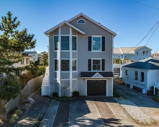 18 E Winthrop Ave, Strathmere, NJ 08248