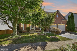 15333 Wits End Dr, Woodbridge, VA 22193