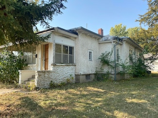 1113 Wisconsin Ave SW, Huron, SD 57350