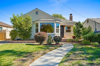 2763 63rd St, Sacramento, CA 95817