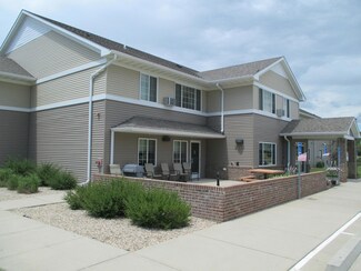 2107 Nobles St Unit 102, Worthington, MN 56187