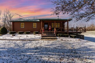 5935 Eckman Ln, Newtonsville, OH 45158