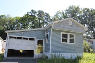 15 Laurel Ln, Montague, MA 01351