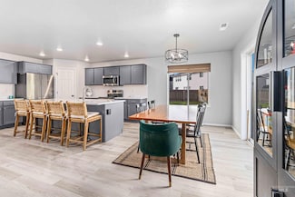 1625 SW Accipiter Place, Mountain Home, ID 83647