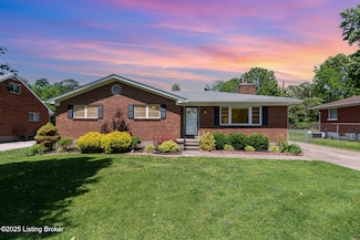 7121 Briscoe Ln, Louisville, KY 40228