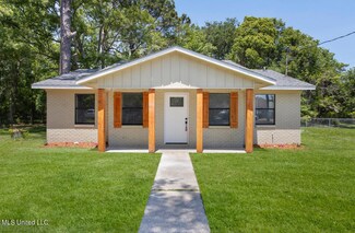 2307 Convent Ave, Pascagoula, MS 39567