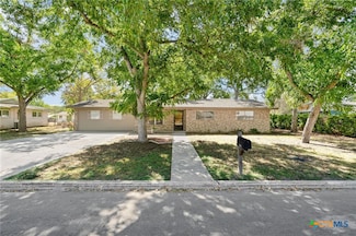 1236 Rivercrest Dr, New Braunfels, TX 78130