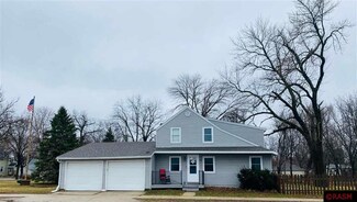 207 Silver St E, Mapleton, MN 56065