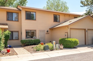 2197 E Arroyo Seco Dr, Flagstaff, AZ 86004