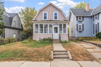 1764 Dayton Ave, Saint Paul, MN 55104