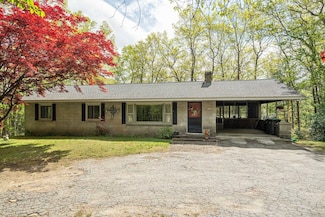 11 Royal Oaks Dr, Hooksett, NH 03106