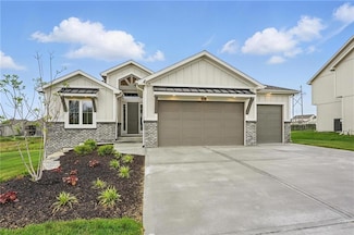 1320 NW 106th Terrace, Kansas City, MO 64155