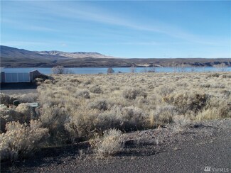 416 Lakeside Way SW, Mattawa, WA 99349