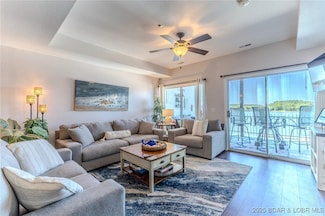 906 Harbour Towne Dr Unit 906 E, Lake Ozark, MO 65049