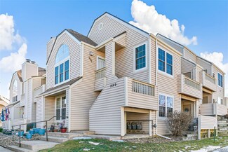 999 S Miller St Unit 203, Lakewood, CO 80226