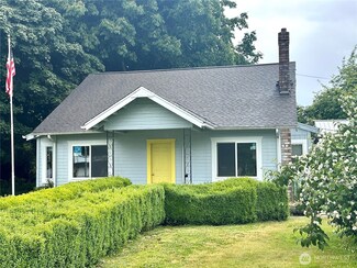 381 Trillium Ave, Forks, WA 98331