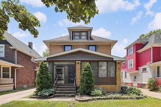 4526 Bridgeview Ave, Newburgh Heights, OH 44105