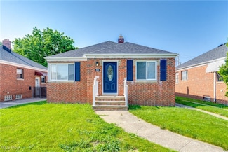 2112 Grovewood Ave, Cleveland, OH 44134