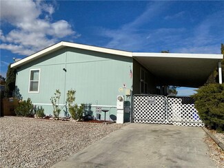 16294 Camelback Dr, Victorville, CA 92395