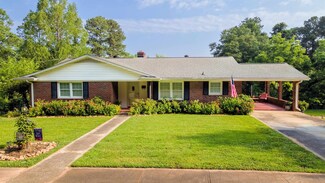 129 Sunset Dr, Gaffney, SC 29340