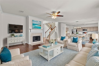 542 Cedar Branch Dr, League City, TX 77573