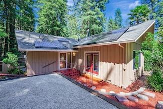 19375 Pine Glade, Guerneville, CA 95446