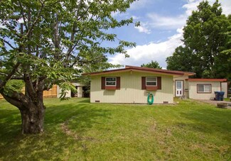 1828 Howell St, Missoula, MT 59802