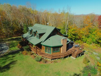 1110 Dimmock Rd, Lee, MA 01238