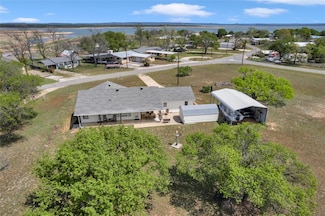 707 Golden Beach Dr, Buchanan Dam, TX 78609