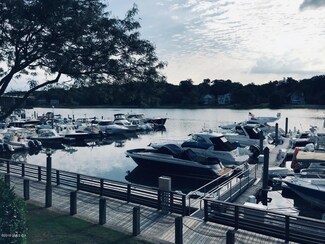 15 River Rd Unit 203, Cos Cob, CT 06807