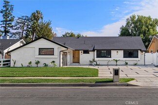5722 Le Sage Ave, Woodland Hills, CA 91367