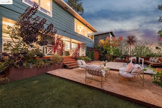 5973 Rincon Dr, Oakland, CA 94611