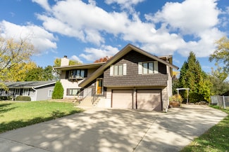 1908 Capri Ln, Schaumburg, IL 60193