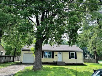 13299 Spring St, Grandview, MO 64030