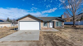 18000 Swaps Ct, Tehachapi, CA 93561