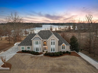 1806 Loch Ave, Cullman, AL 35055