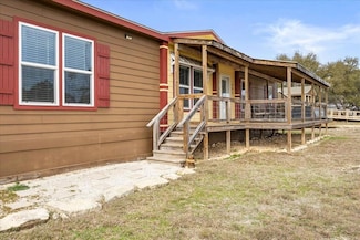 592 Private Road 1510, Bandera, TX 78003