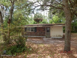 416 W 8th Ave, MacClenny, FL 32063
