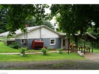 5179 Steubenville Rd SE Unit 32, Amsterdam, OH 43903