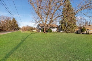 4627 Tucker Rd, Syracuse, NY 13215
