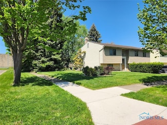 4405 Oldenburg Dr, Toledo, OH 43611