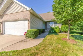107 N Blair Dr Unit 28, Normal, IL 61761