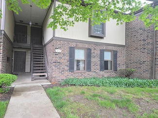 5842 Hallridge Cir Unit B, Columbus, OH 43232