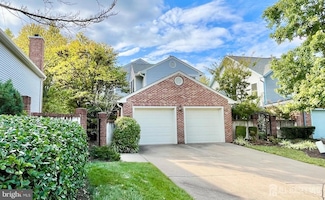 17 Stonebridge Ln Unit 590, Princeton, NJ 08540