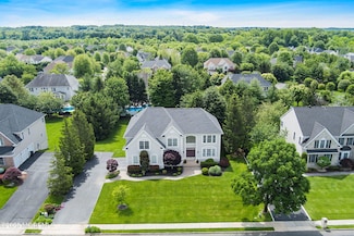 62 Pleasant Valley Rd, Morganville, NJ 07751
