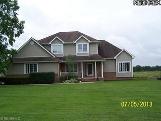 316 Airport Rd NW, Warren, OH 44481